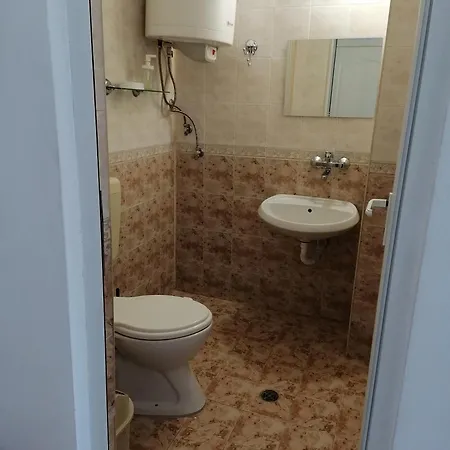 за гости герови